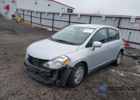 2011 Nissan Versa 1.8S z USA, uszkodzony, nr VIN 3N1BC1CP0BL373577